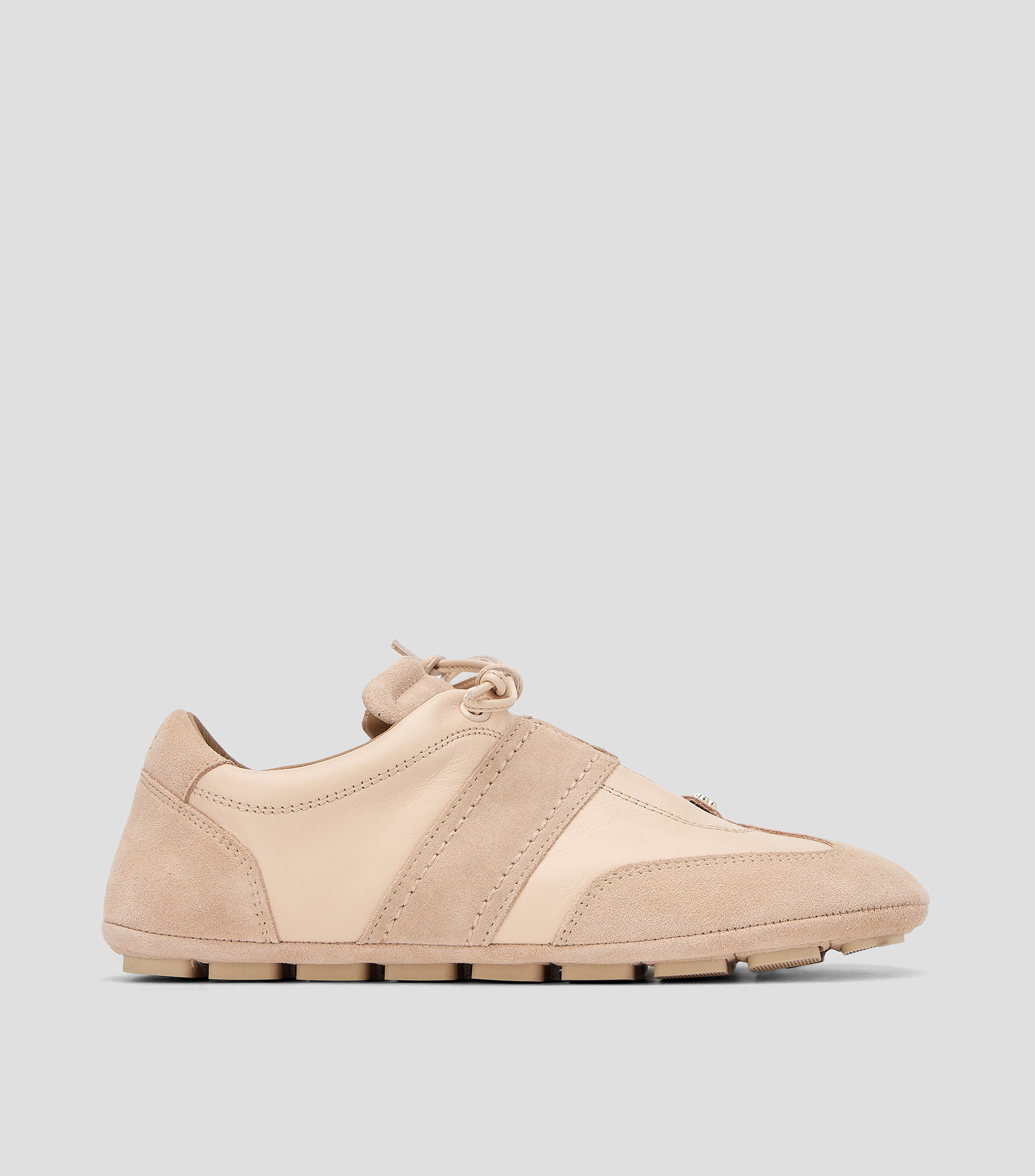 Tenis casuales en piel lisos Mujer